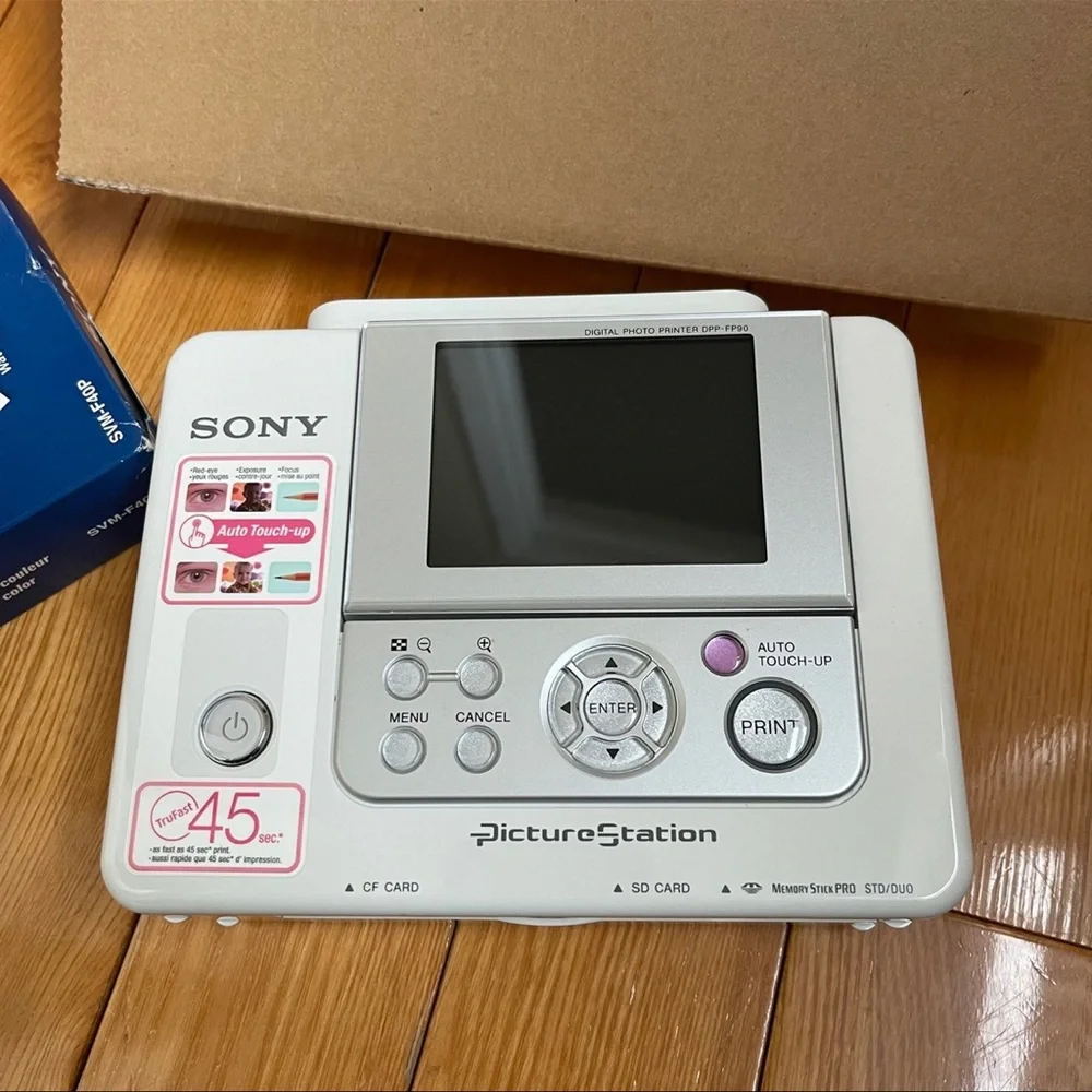 SONY Picture photo printer station DPP-FP90 bundle